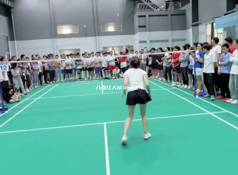 王小羽资料,她的羽毛球球技怎么样?