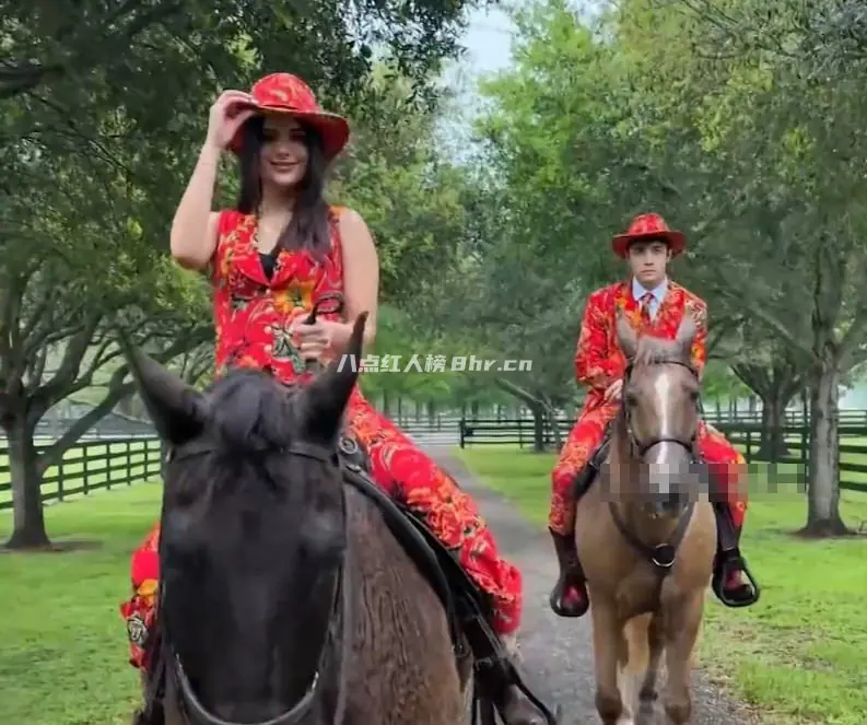 李美越个人资料,靠东北大花走红网络