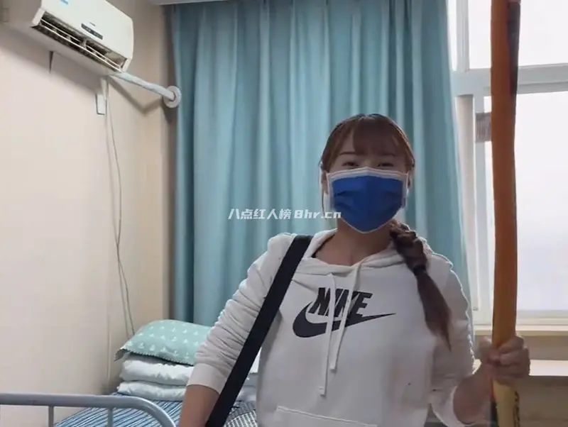 护士界钓鱼一姐资料,真人露脸照被赞