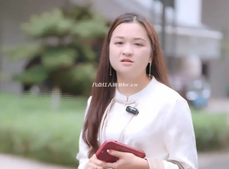 范小琳的幸福生活资料,聘请保姆丽姐