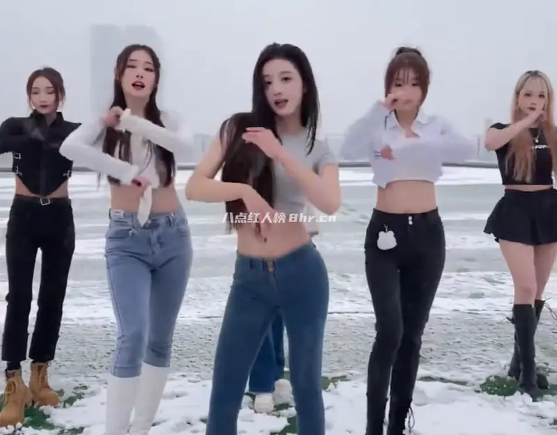 乔妹资料,早期视频是怎么火起来的?