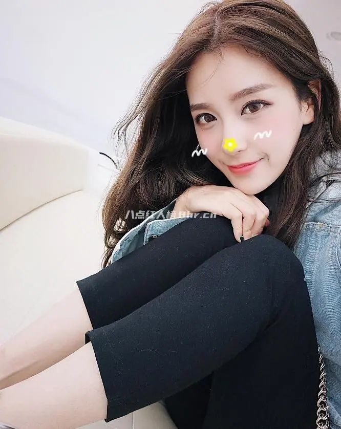 Rita小雨桑微博生活照及早期自拍照写真