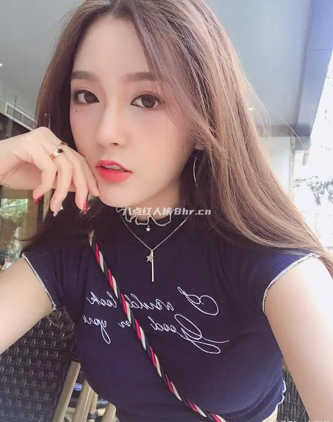 Rita小雨桑微博生活照及早期自拍照写真