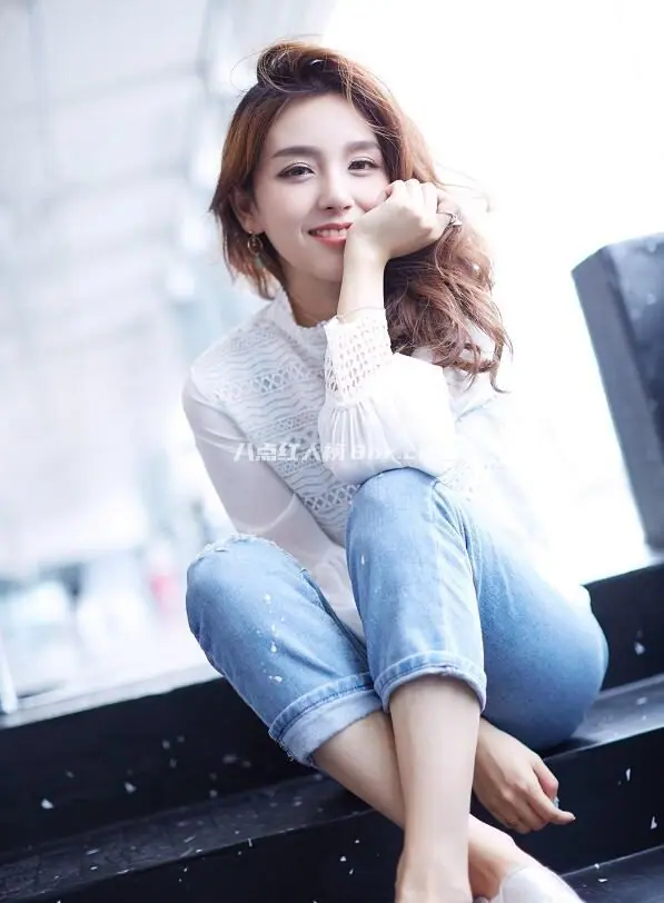 Rita小雨桑微博生活照及早期自拍照写真