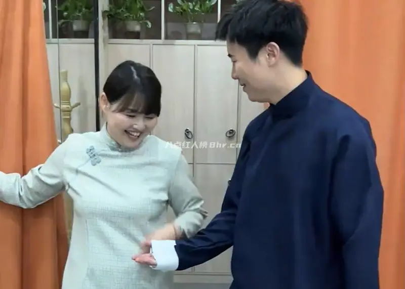 钻爸钻妈的一家资料,和保姆们的生活