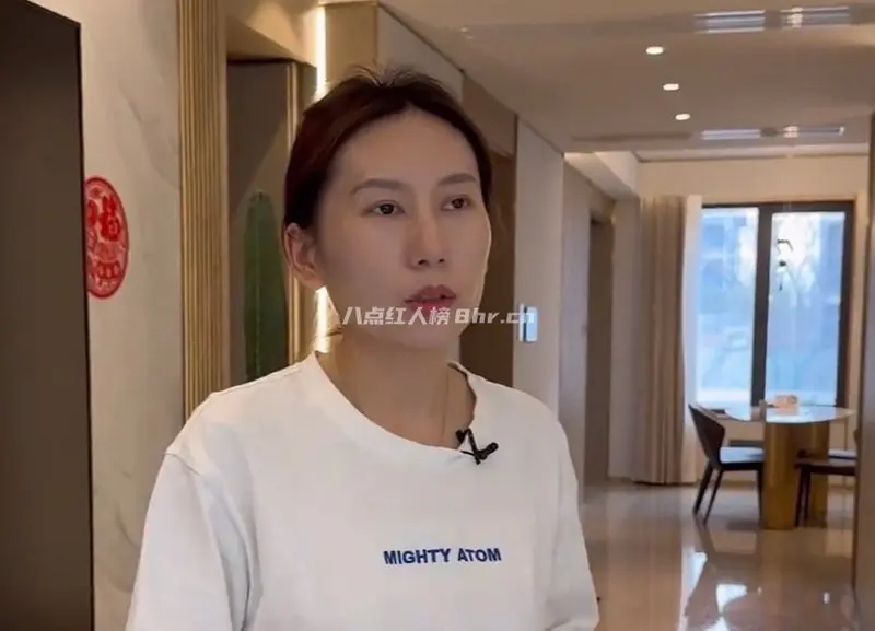 小凤弟弟高航和媳妇亚慧的精致生活