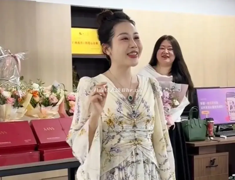 宋玉希真实身份资料,是怎么火的?