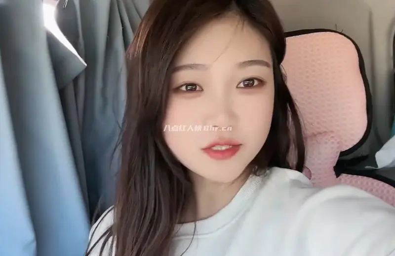 抖音货运小趴菜资料,是真的开卡车吗?