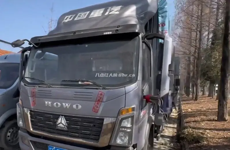 抖音货运小趴菜资料,是真的开卡车吗?