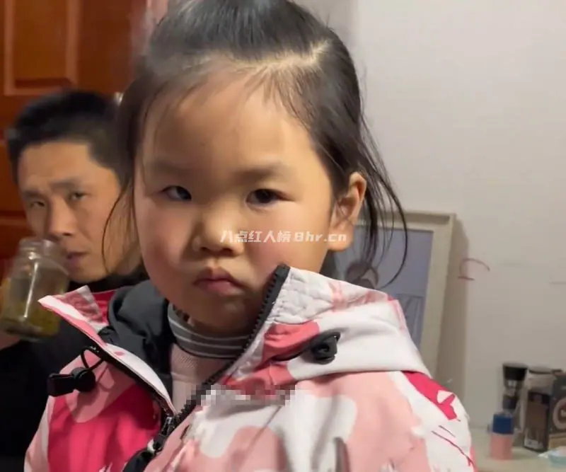 一块钱女孩恩迪资料,是怎么走红的?