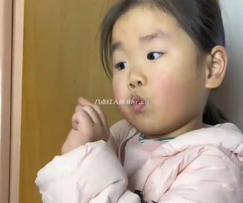 一块钱女孩恩迪资料,是怎么走红的?