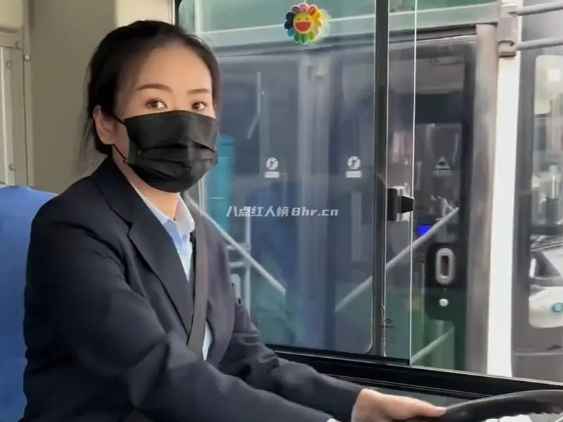 河南郑州公交车女司机周喜玲清净资料