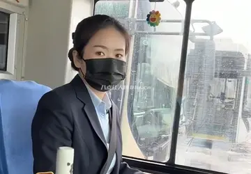 河南郑州公交车女司机周喜玲清净资料