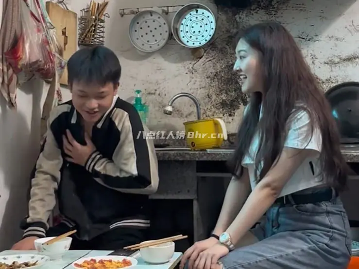 修车小杨和福州沁儿的关系和资料