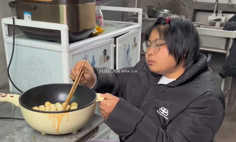 走进农村留守妇女郭家憨憨的日常生活