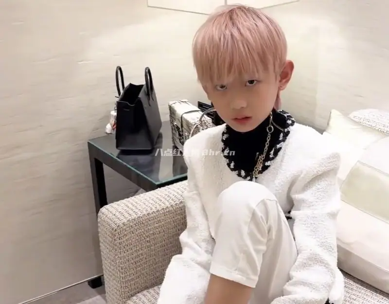 网红威廉小王子威lian资料身份