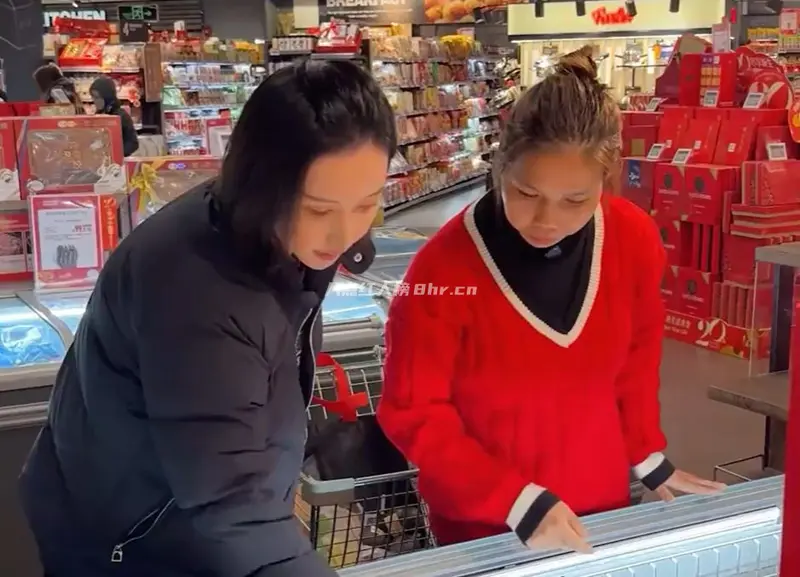 华裔小姐艾奥比王若晰个人资料身份