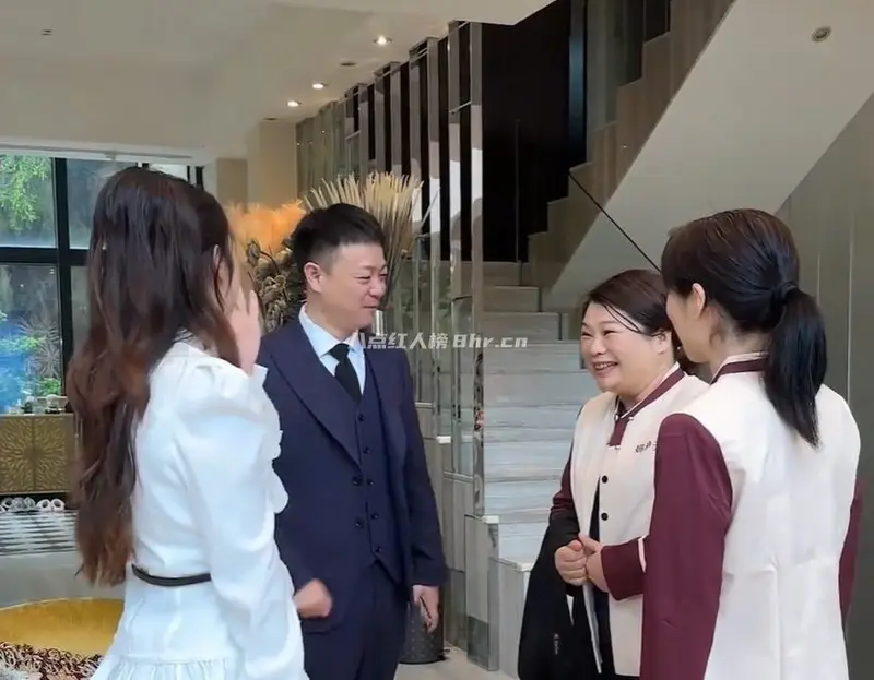 妍伊夫妇个人资料和真实身份