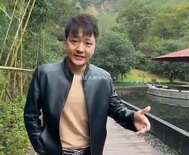 口技王子孔佳龙个人资料简介