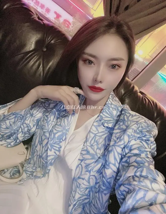 刘倩楠早期生活照分享