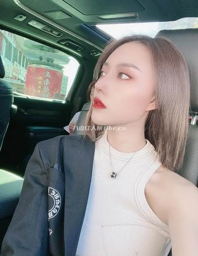 刘倩楠早期生活照分享