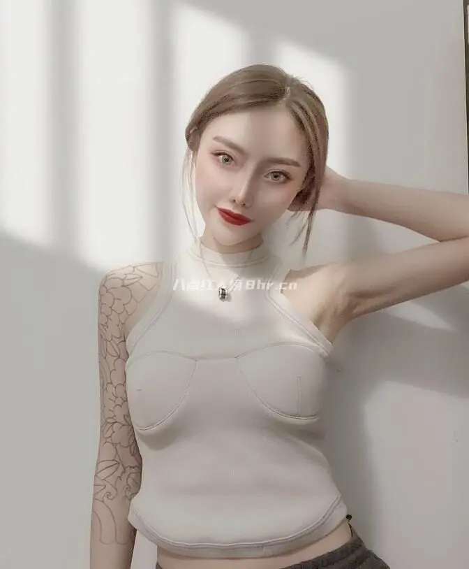 刘倩楠早期生活照分享