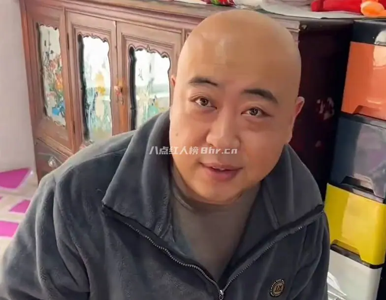 孙明亮和周二胖个人资料简介