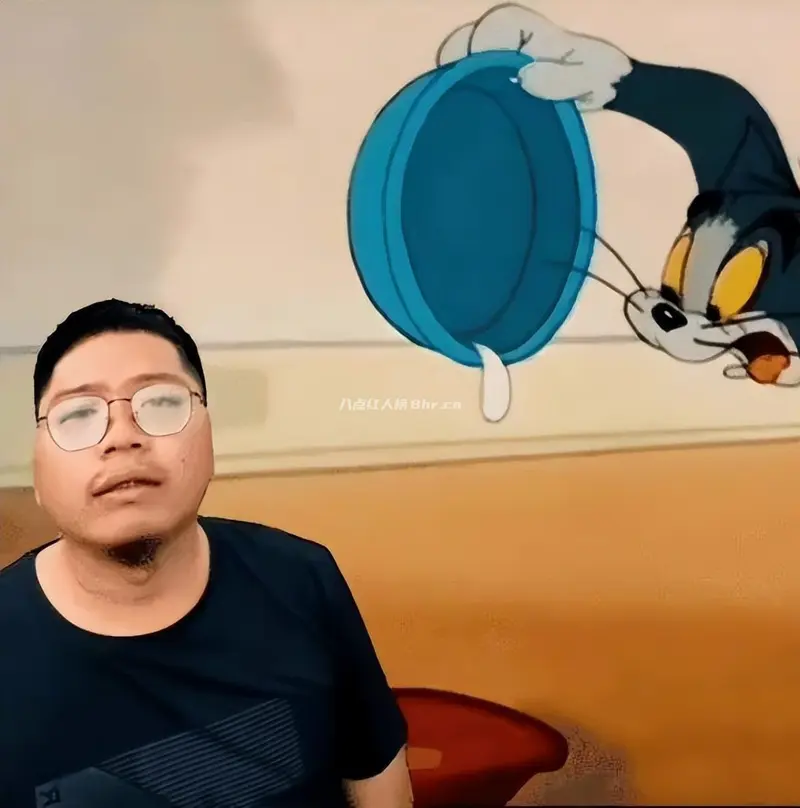 背景太假哥,网红阿力木是怎么走红的