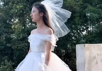 才女胡逗逗个人资料简介