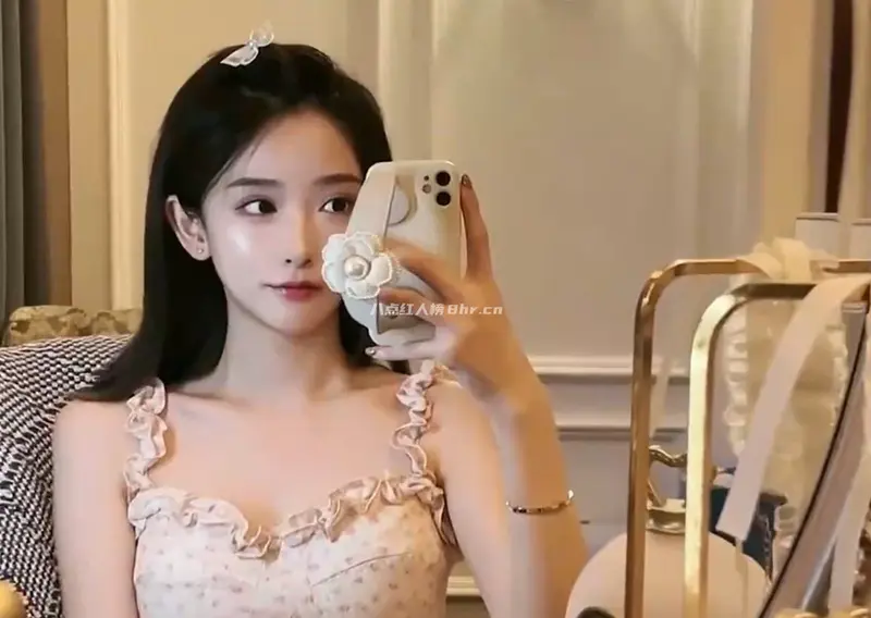 细腰女神桃子味个人资料简介