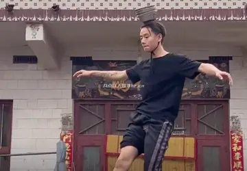 河南豫北跟头王吴上头个人资料简介