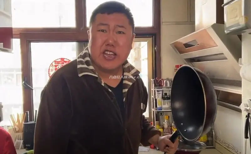 美食博主姜甲利和他老婆个人资料简介