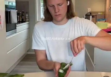 喜爱中国美食和文化的老外克里斯个人资料简介