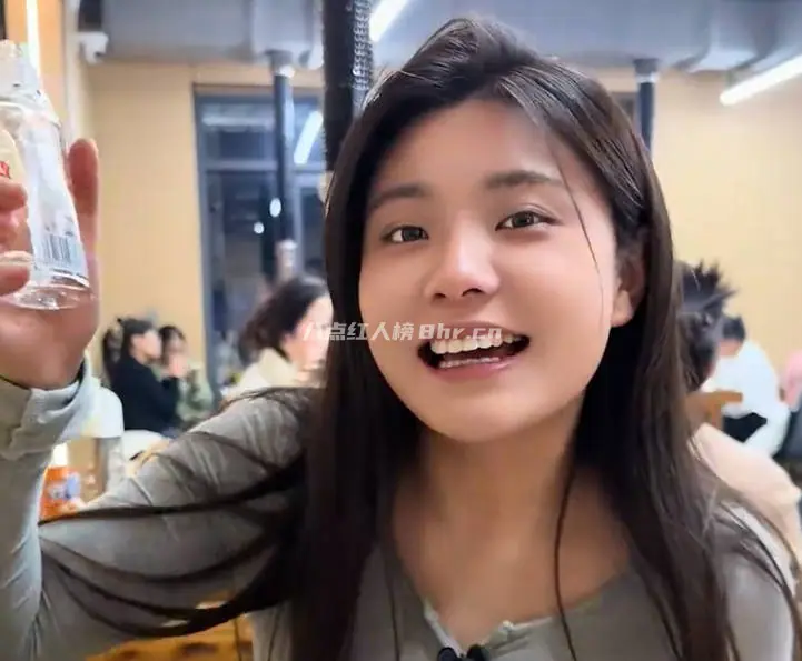 爱喝酒的财务小姐姐个人资料简介