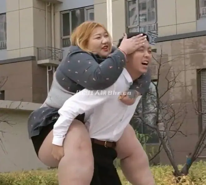 国宝夫妇胖妞和国国个人资料简介