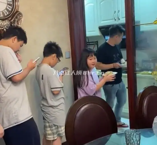 有16个外甥的舅舅龚凌君个人资料简介