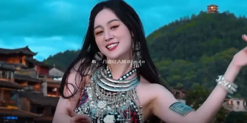 网红女歌手唐艺个人资料简介