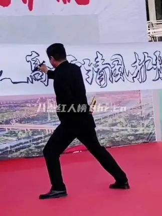 空心字龍人一筆个人资料简介