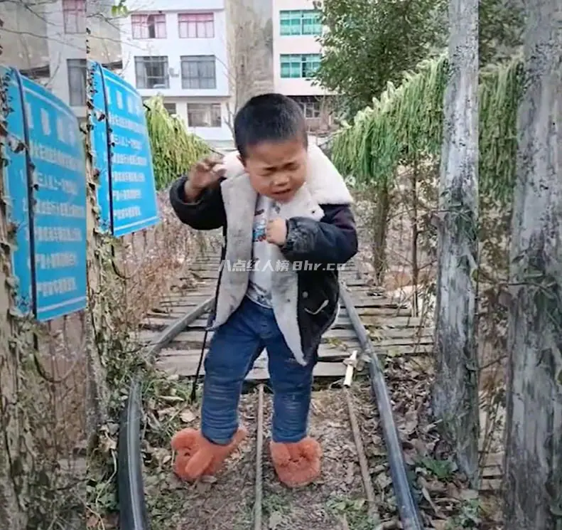 喜欢唱歌的农村山里娃个人资料简介