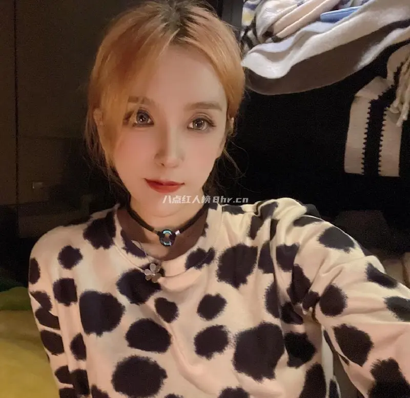 英雄联盟解说Rita小雨桑早期生活照