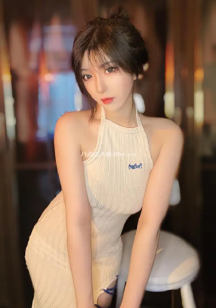 女主播呆妹儿小霸王生活照片