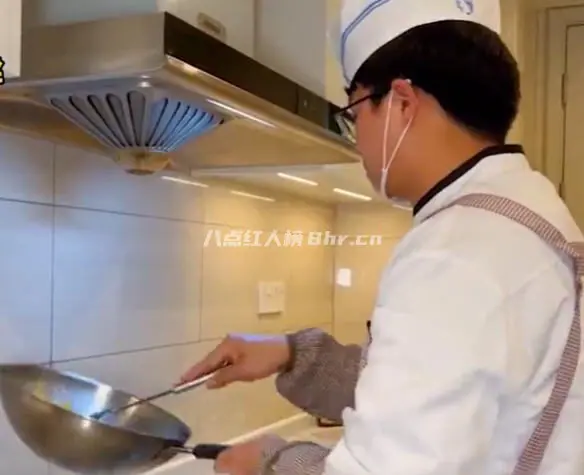 四川广安夫妻李静和亮娃资料简介