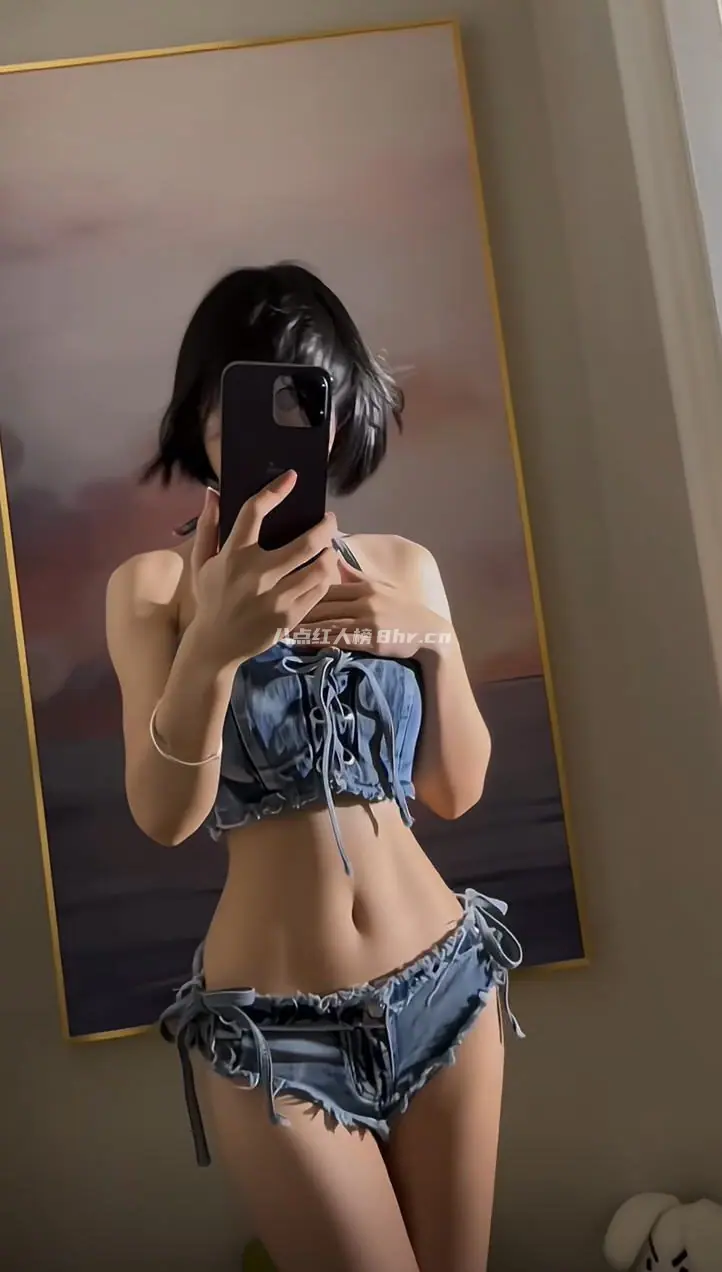 江小帆帆大号被封,开启小号不知名女网红