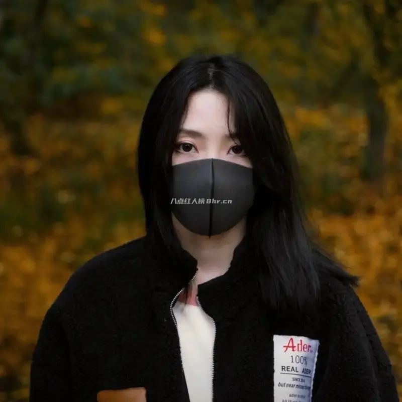 网红玩偶姐姐个人资料和简介