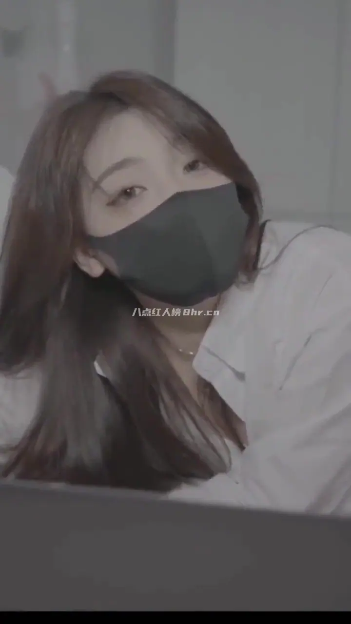 网红玩偶姐姐个人资料和简介