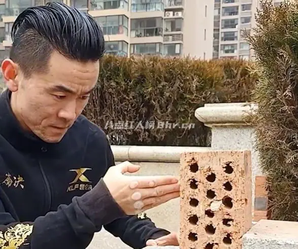 寸拳孤狼个人资料和简介