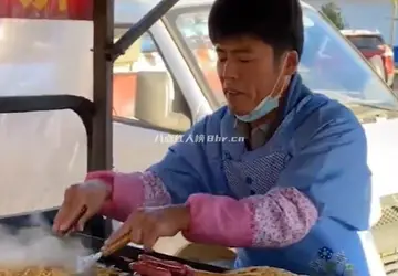 煎饼艺术家周饼伦个人资料简介