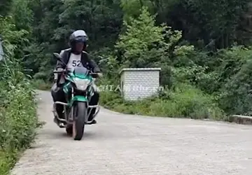 秋名山车神“云南四哥”资料简介