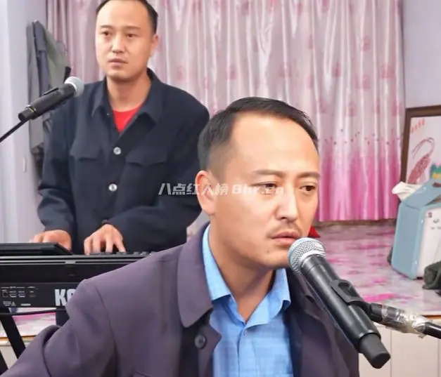 吉林双胞胎歌手大双和二双资料和简介