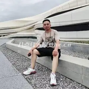 挖机小何vlog,开着挖机游全国